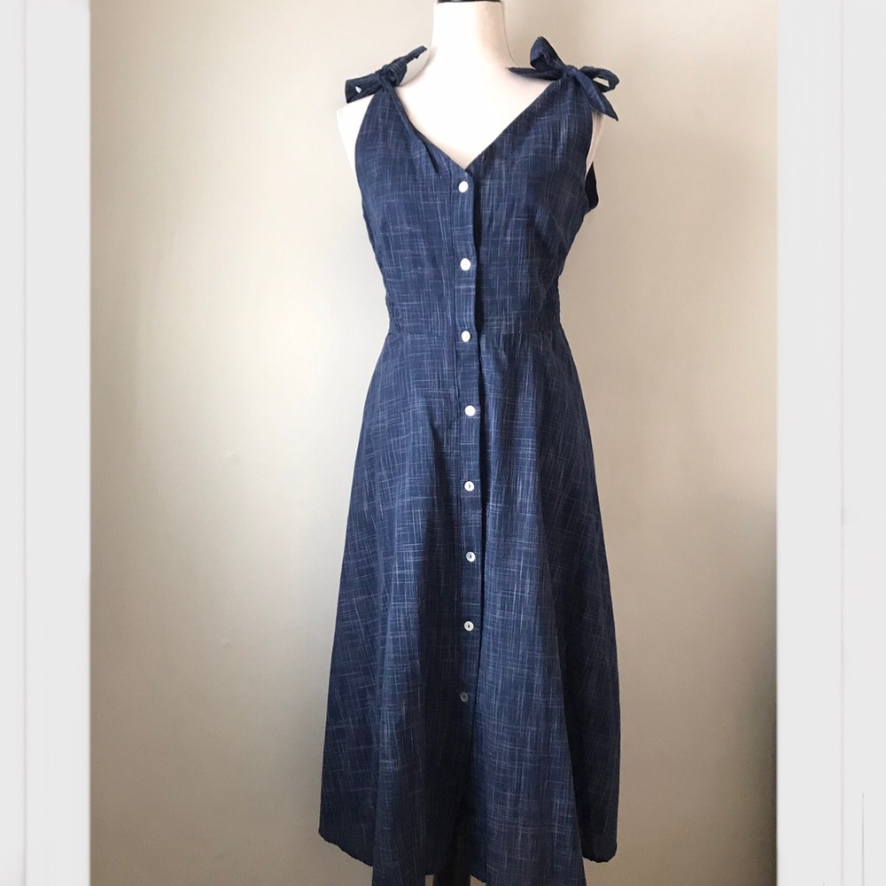 Marled Chambray Button Down Midi Dress•NWT